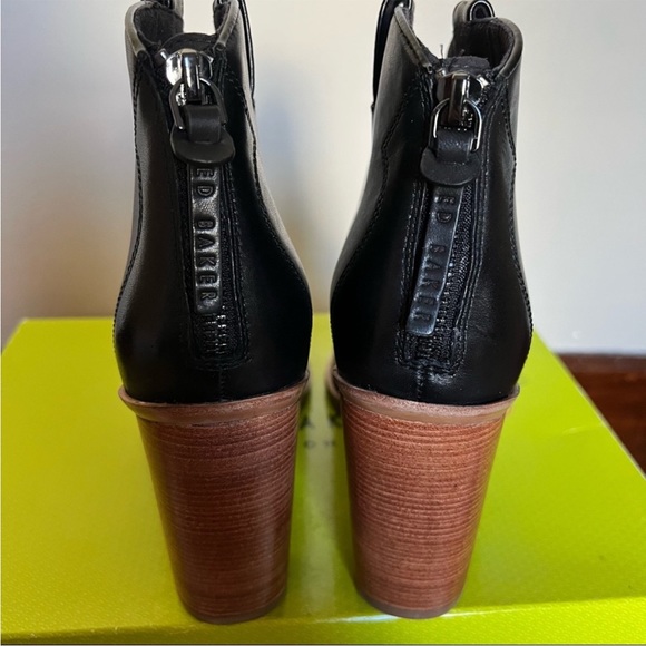 NWT Ted Baker London Kasidy Stacked Heel Leather Ankle Bootie - Picture 6 of 15